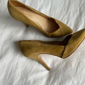 Suede Madewell  tan/nude size 9 heels